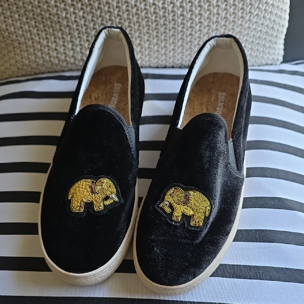 Soludos Black and White Beaded Velvet  Slip-On Size 9 1/2
